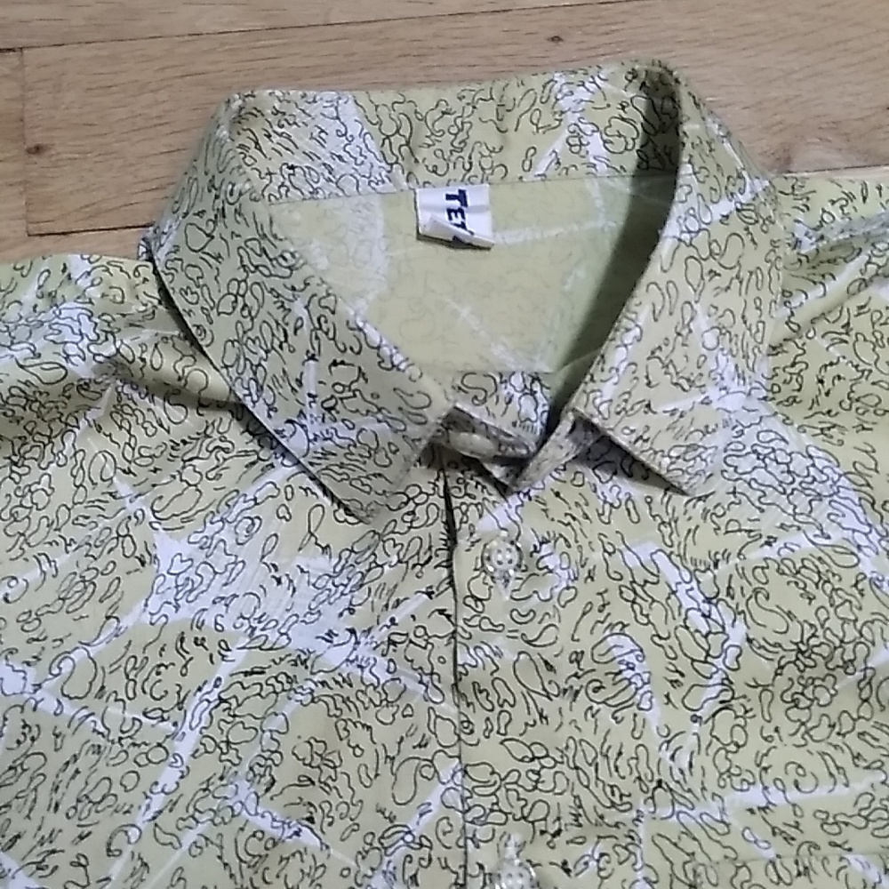 TEEN AGER SHIRT BUTTON DOWN YELLOW GOLD SMALL